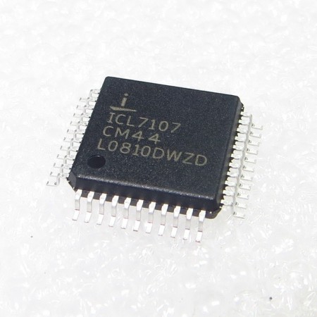 IC 7107 SMD